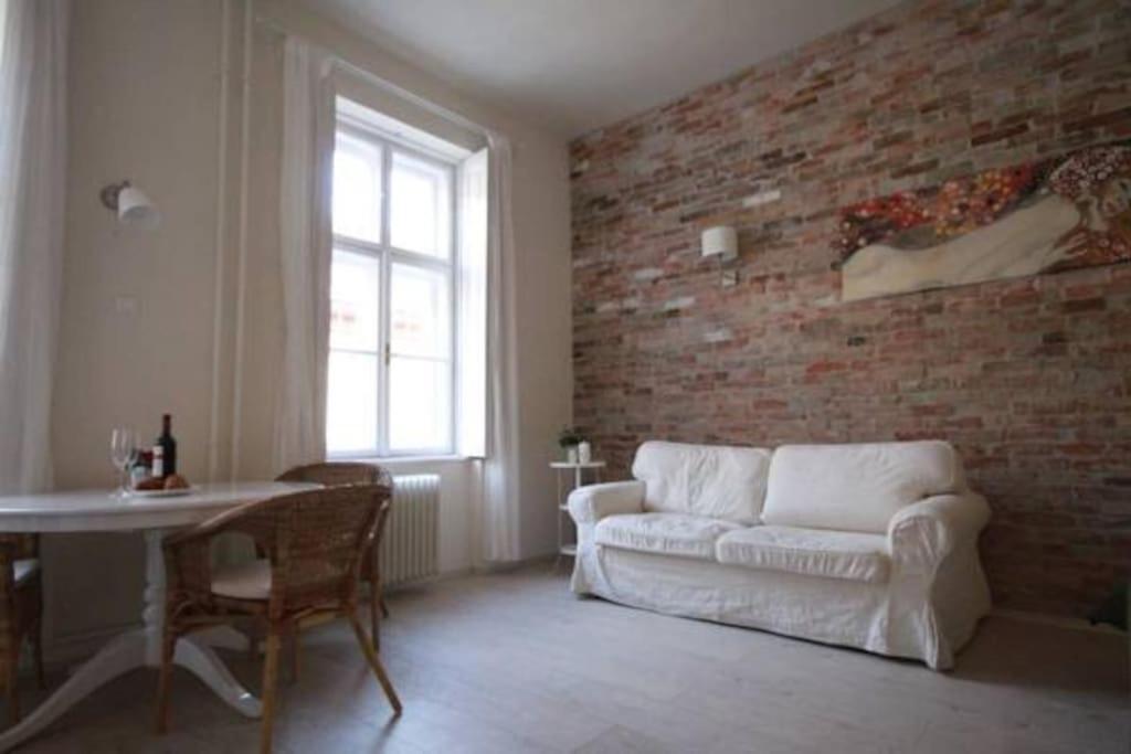 Trendy Home Near Basilica With Ac Budapest Exteriör bild